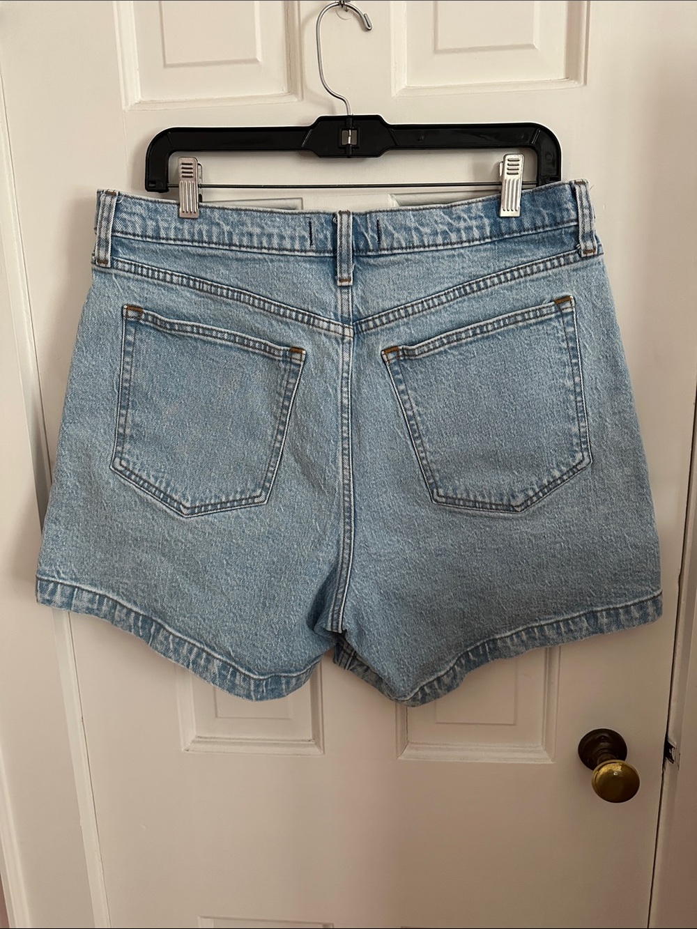 Abercrombie & Fitch The Dad Short, High Rise - Picture 3 of 3